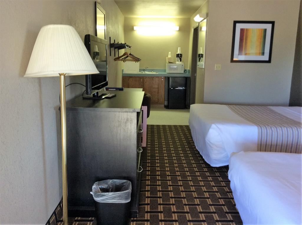 Econo Lodge Бивер Экстерьер фото