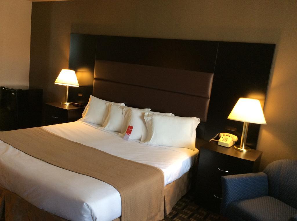 Econo Lodge Бивер Экстерьер фото