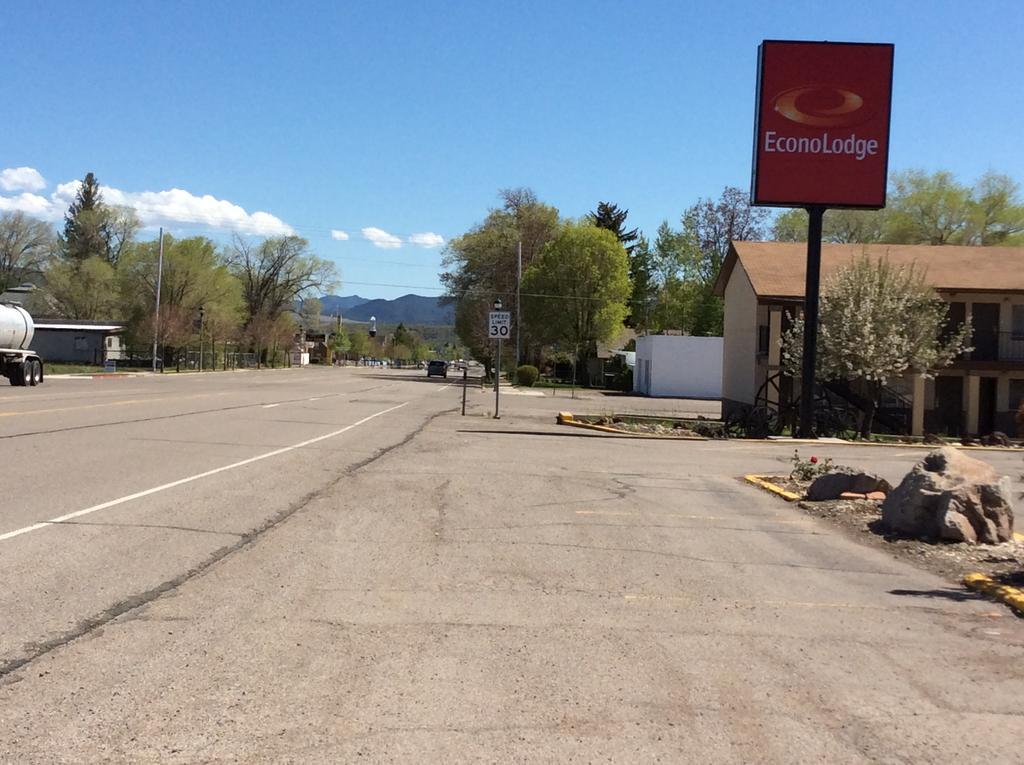 Econo Lodge Бивер Экстерьер фото