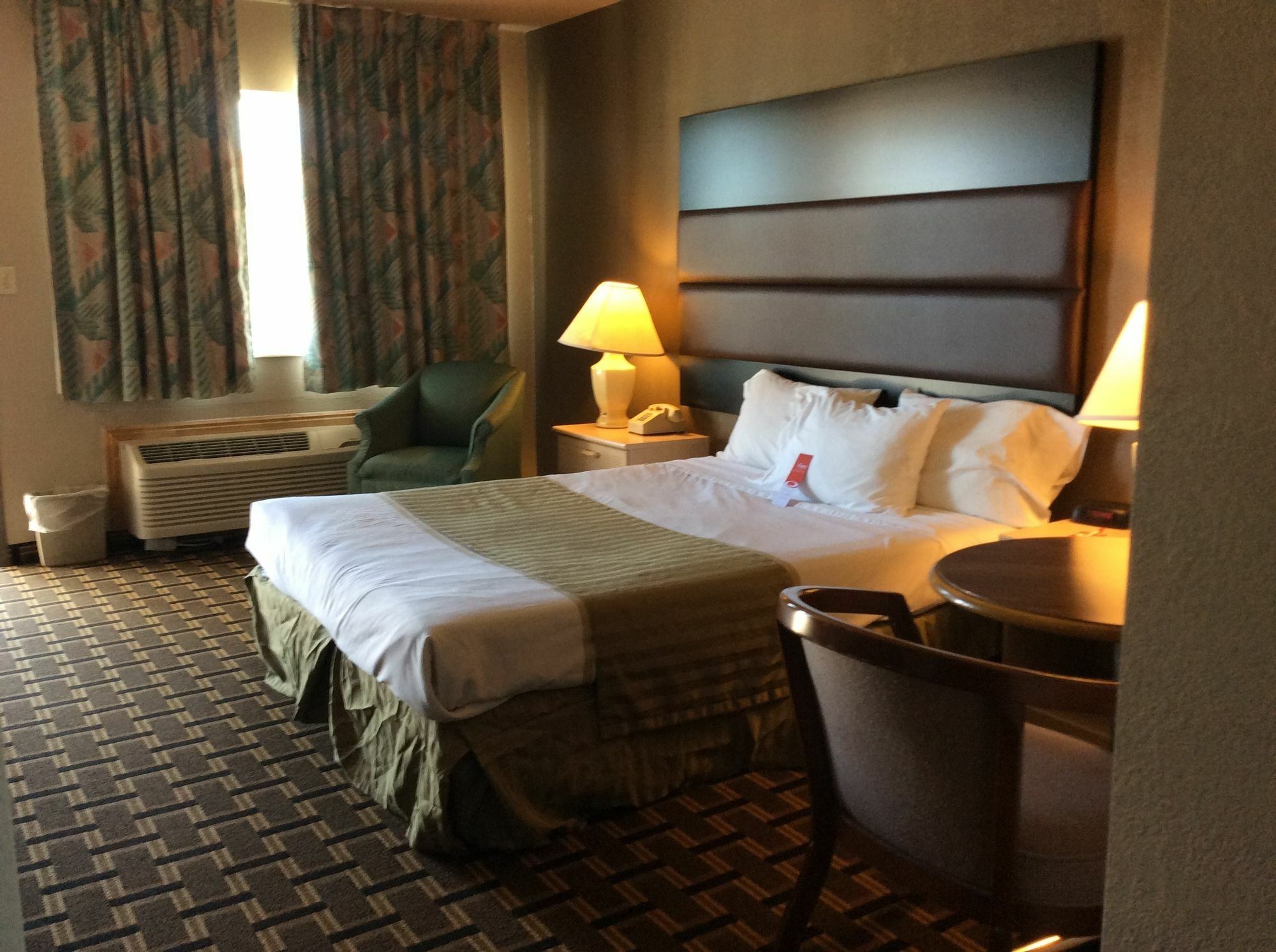 Econo Lodge Бивер Экстерьер фото